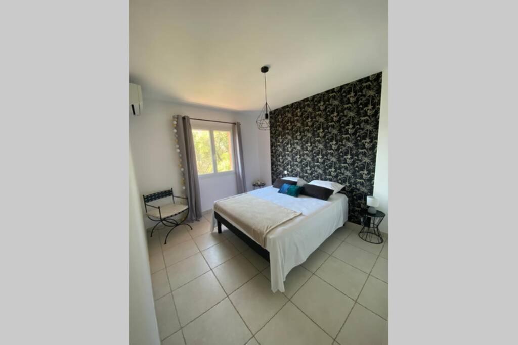 Joli F3 De 60M2 Avec Balcon Apartment Bastelicaccia Exterior foto