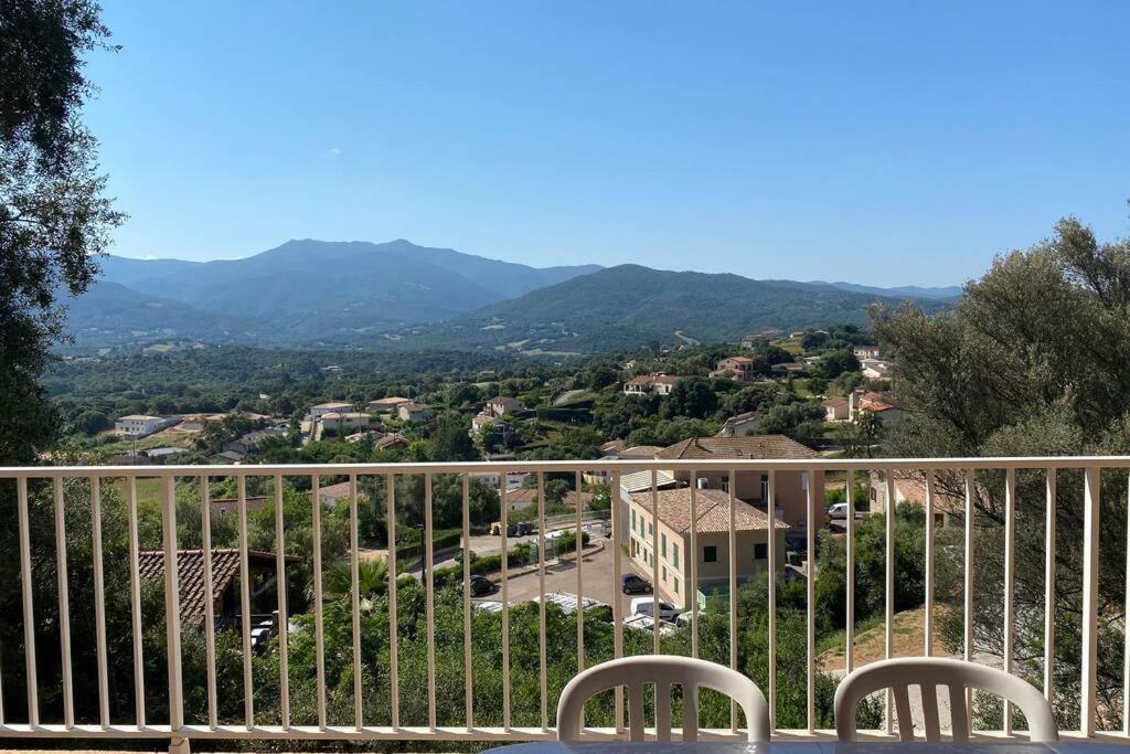 Joli F3 De 60M2 Avec Balcon Apartment Bastelicaccia Exterior foto