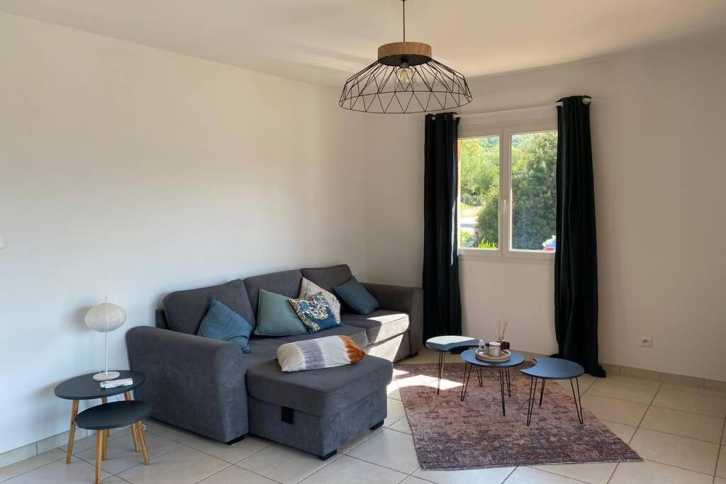 Joli F3 De 60M2 Avec Balcon Apartment Bastelicaccia Exterior foto
