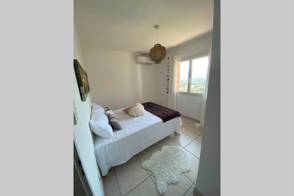 Joli F3 De 60M2 Avec Balcon Apartment Bastelicaccia Exterior foto
